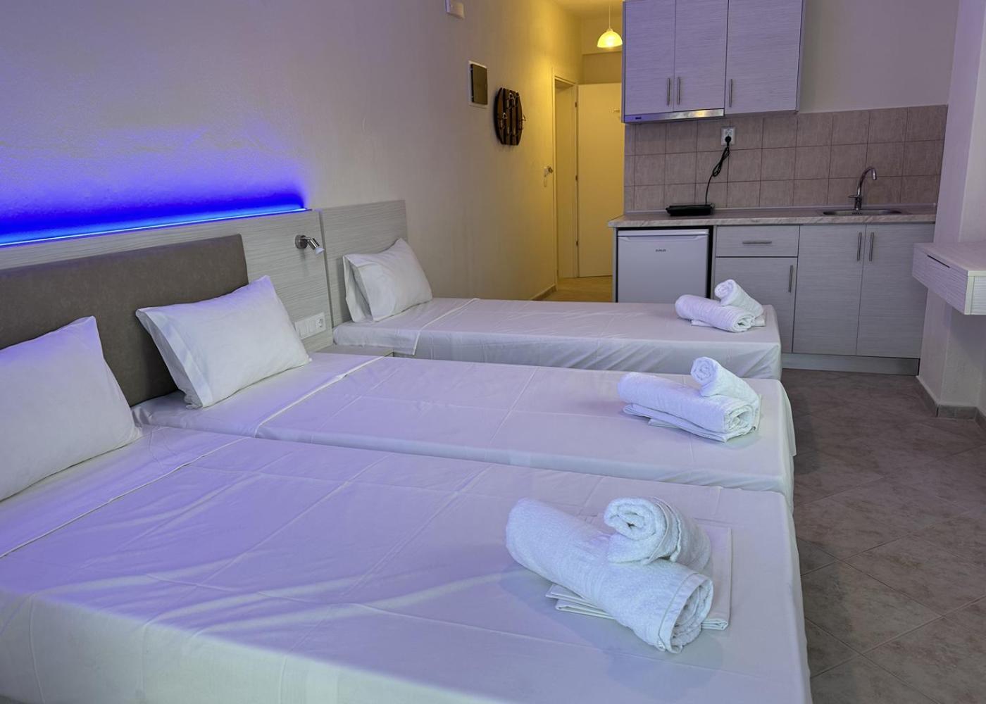 לפטוקריה Oasis Blue Inn מראה חיצוני תמונה